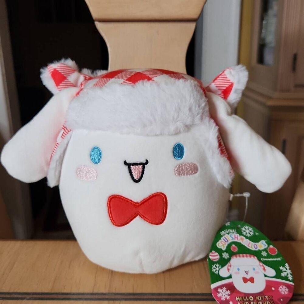 Squishmallows Kitty & friends Christmas Cinnnamoroll plush  8"